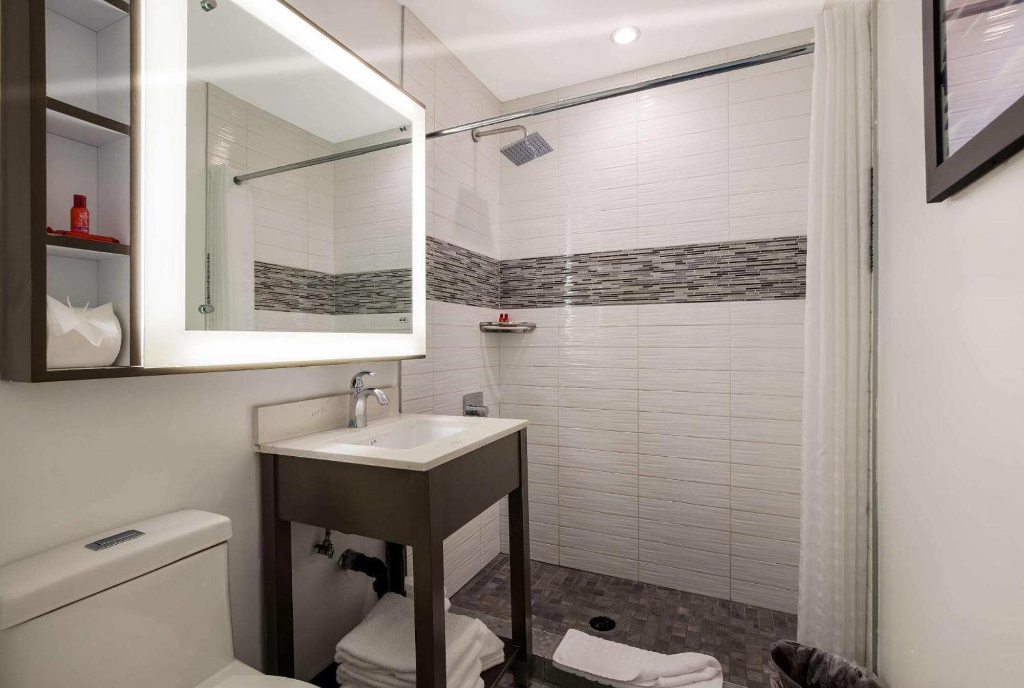 Sunset West Hotel, Surestay Collection By Western Los Ángeles