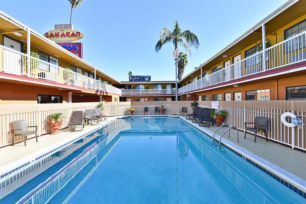 Sunset West Hotel, Surestay Collection By Western 3*