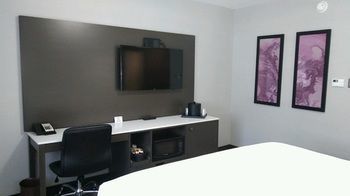 Sunset West Hotel, Surestay Collection By Western